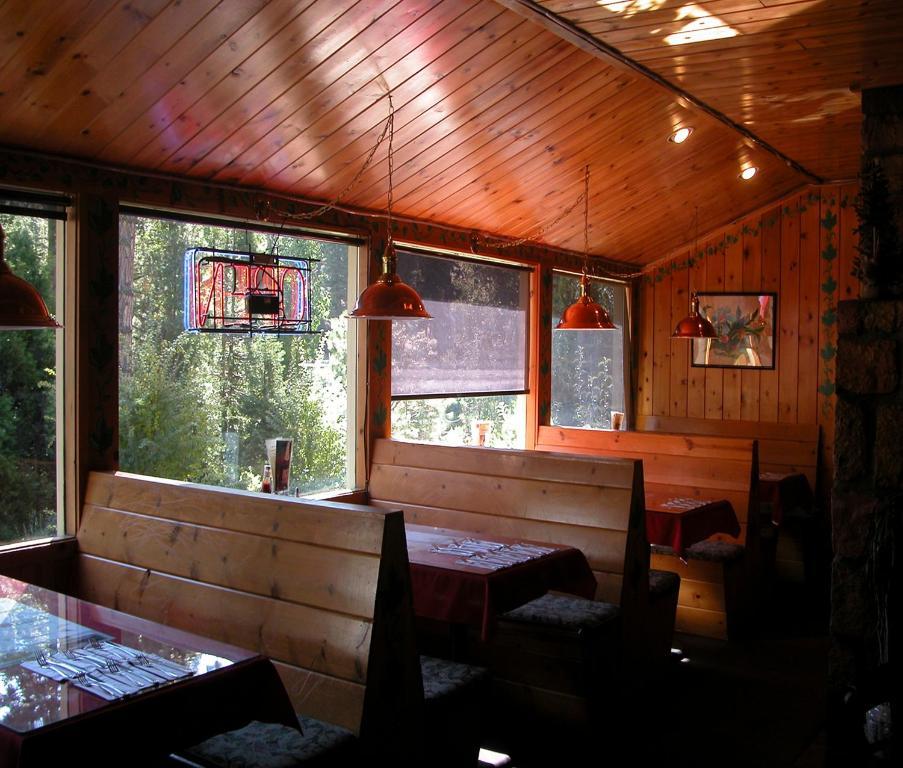 Strawberry Inn Екстериор снимка